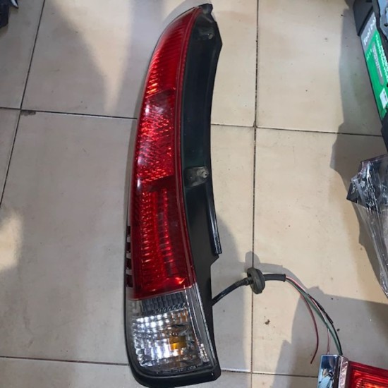 Lampu Belakang Tail, Daihatshu Kembara Terios