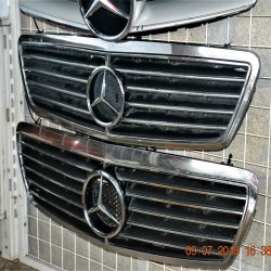 Mercedes Grill models W203