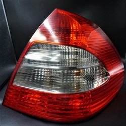 Rear Right Tail Light Lamp For Mercedes-Benz W211 E-Class 4DR 2003-2007