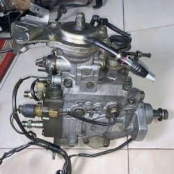 Mitsubishi fuel PAJERO L049 pump 4d56