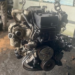 Triton Engine 3.2 4m41 Gearbox Without Full