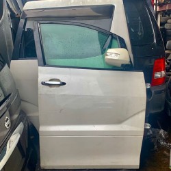 Toyota Alphard ANH15 Door Front Right