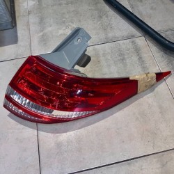 Toyota Estima ACR 50 ORIGINAL Outer Tail Light Rear Lamp  2006-2010